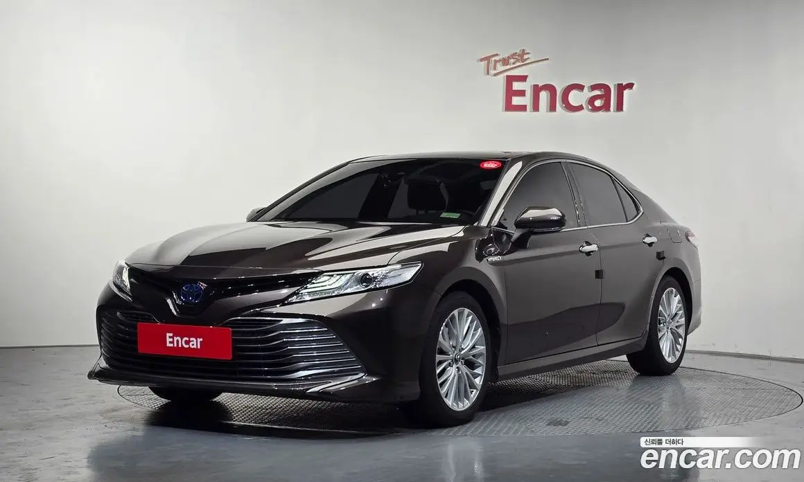Toyota Camry 2018 2.5 автомат (гидро), фото 1 Toyota Camry 2018 2.5 автомат (гидро), фото 1