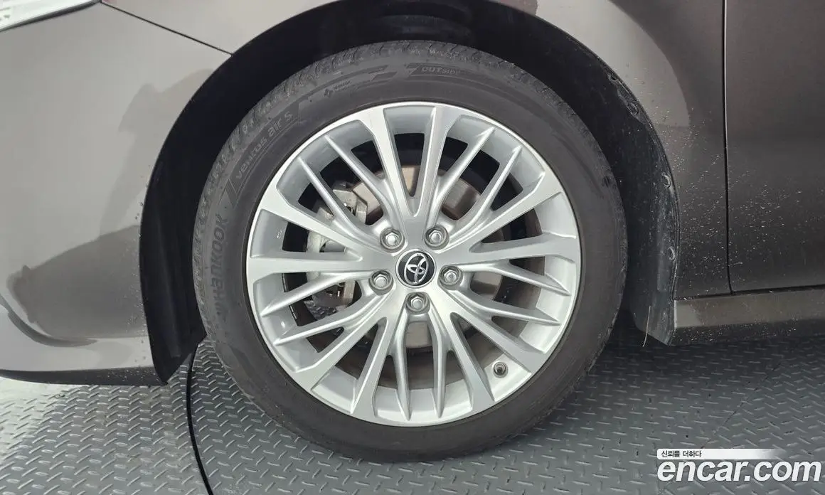 Toyota Camry 2018 2.5 автомат (гидро), фото 5 Toyota Camry 2018 2.5 автомат (гидро), фото 5