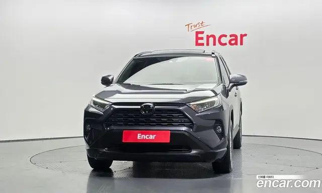 Toyota RAV4 2019 2.5 автомат (гидро), миниатюра 3 Toyota RAV4 2019 2.5 автомат (гидро), миниатюра 3