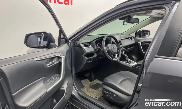 Toyota RAV4 2019 2.5 автомат (гидро), миниатюра 10 Toyota RAV4 2019 2.5 автомат (гидро), миниатюра 10