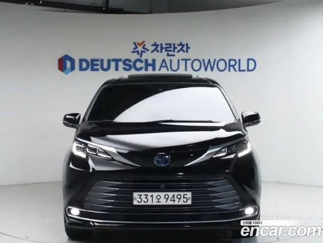 Toyota Sienna 2021 2.5 автомат (гидро), миниатюра 3