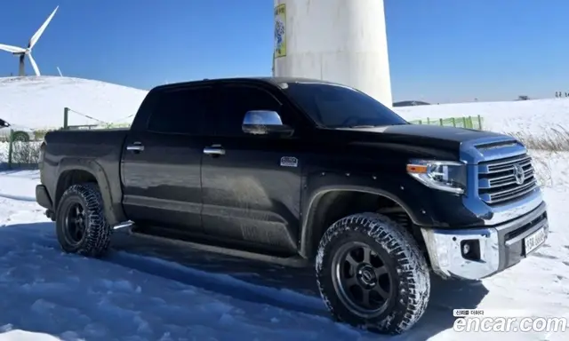 Toyota Tundra, 2021, 35 000 км