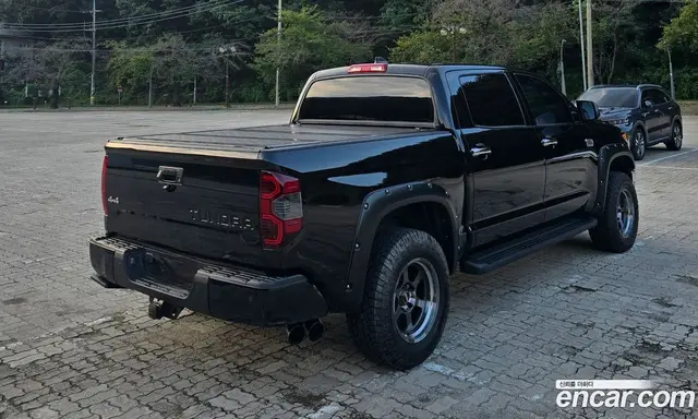 Toyota Tundra 2021 5.7 автомат (гидро), миниатюра 4 Toyota Tundra 2021 5.7 автомат (гидро), миниатюра 4
