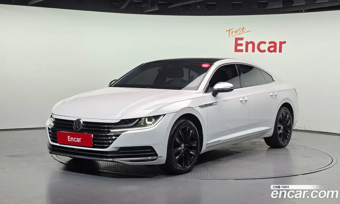 Volkswagen Arteon 2019 2.0 автомат (гидро), фото 1 Volkswagen Arteon 2019 2.0 автомат (гидро), фото 1