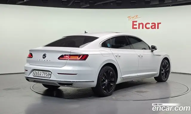Volkswagen Arteon 2019 2.0 автомат (гидро), миниатюра 2 Volkswagen Arteon 2019 2.0 автомат (гидро), миниатюра 2