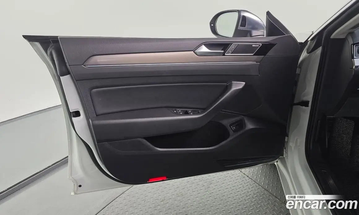 Volkswagen Arteon 2019 2.0 автомат (гидро), фото 14 Volkswagen Arteon 2019 2.0 автомат (гидро), фото 14