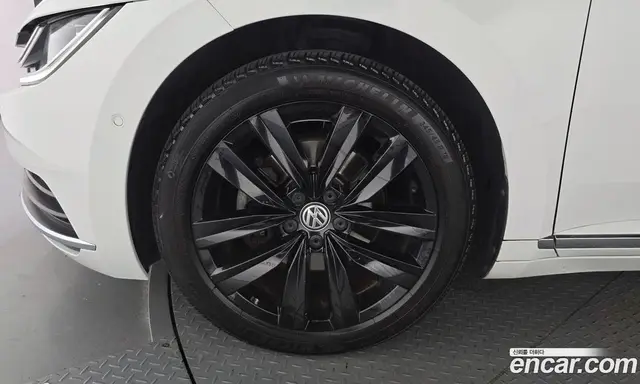 Volkswagen Arteon 2019 2.0 автомат (гидро), миниатюра 5 Volkswagen Arteon 2019 2.0 автомат (гидро), миниатюра 5