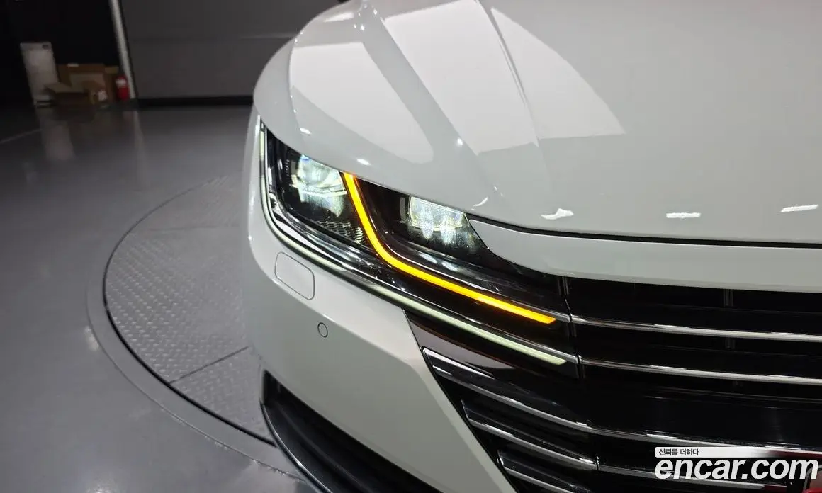 Volkswagen Arteon 2019 2.0 автомат (гидро), фото 8 Volkswagen Arteon 2019 2.0 автомат (гидро), фото 8