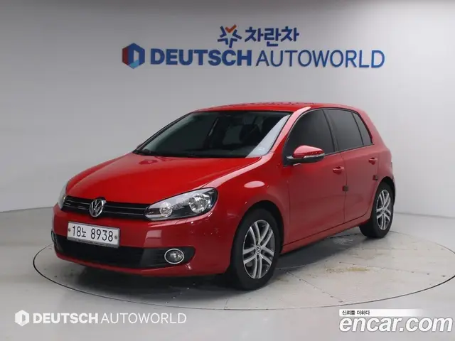 Volkswagen Golf 2011 1.6 автомат (гидро), миниатюра 1 Volkswagen Golf 2011 1.6 автомат (гидро), миниатюра 1