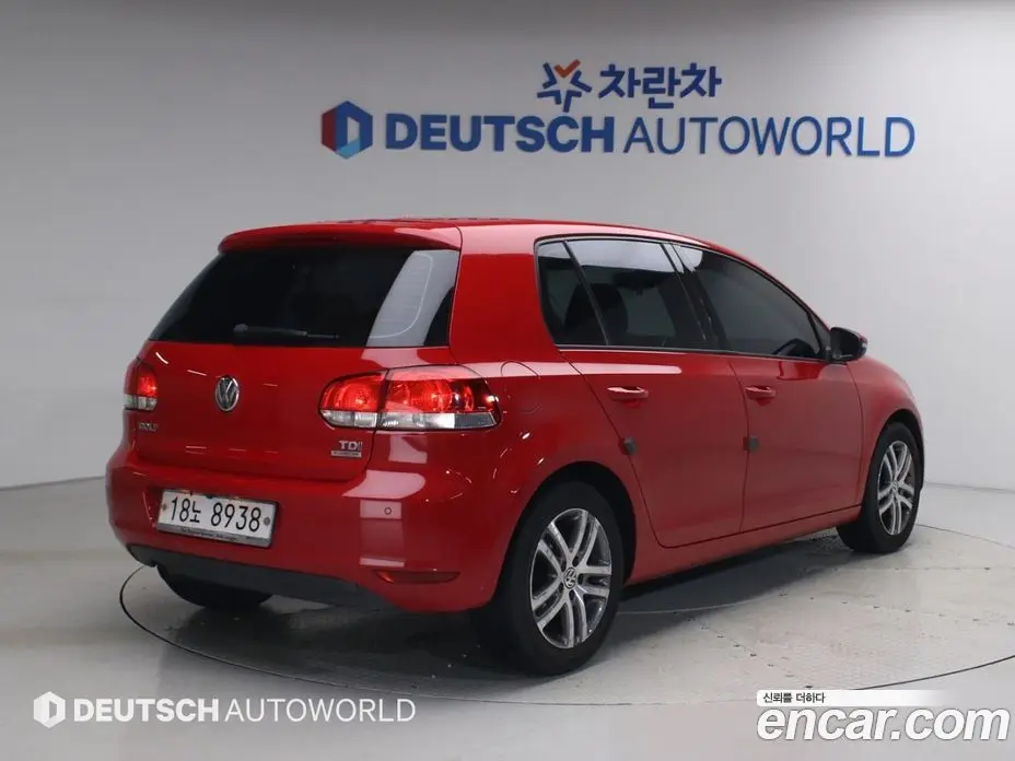 Volkswagen Golf 2011 1.6 автомат (гидро), фото 2 Volkswagen Golf 2011 1.6 автомат (гидро), фото 2