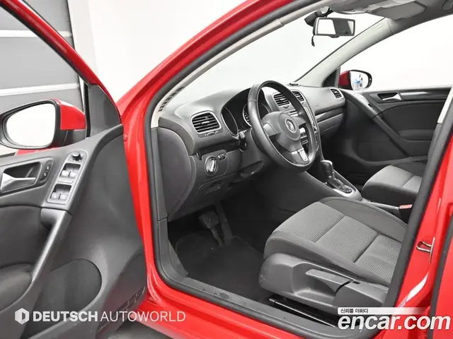 Volkswagen Golf 2011 1.6 автомат (гидро), миниатюра 11 Volkswagen Golf 2011 1.6 автомат (гидро), миниатюра 11