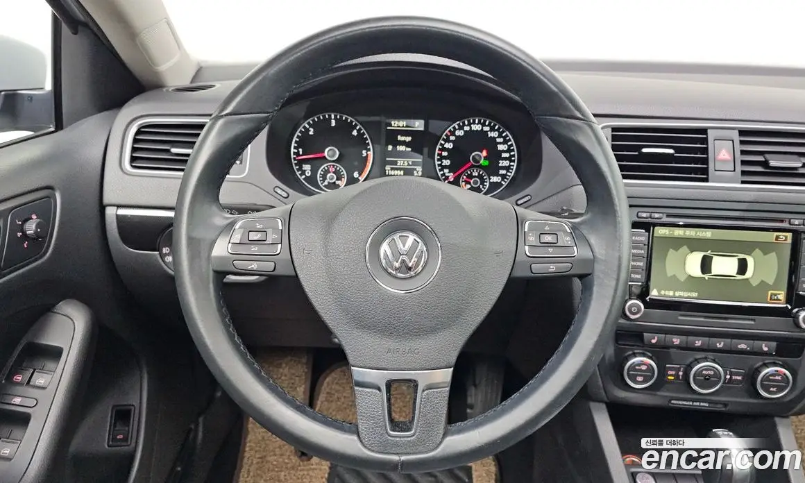 Volkswagen Jetta 2014 2.0 автомат (гидро), фото 15 Volkswagen Jetta 2014 2.0 автомат (гидро), фото 15