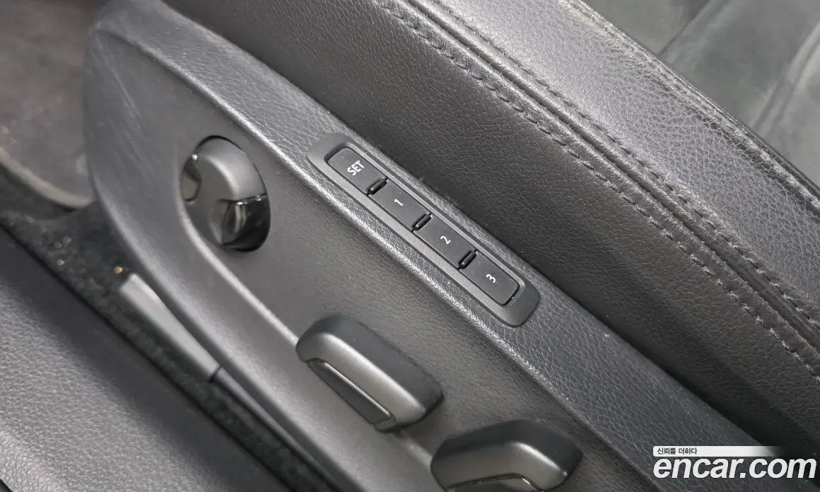 Volkswagen Passat 2013 2.5 автомат (гидро), фото 17 Volkswagen Passat 2013 2.5 автомат (гидро), фото 17