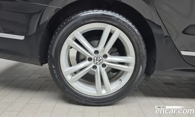 Volkswagen Passat 2013 2.5 автомат (гидро), миниатюра 5 Volkswagen Passat 2013 2.5 автомат (гидро), миниатюра 5