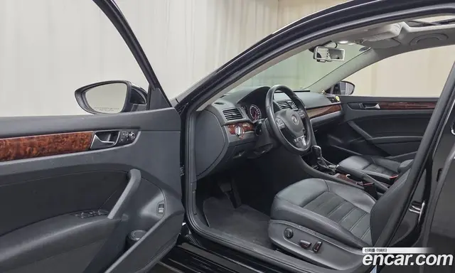 Volkswagen Passat 2013 2.5 автомат (гидро), миниатюра 10 Volkswagen Passat 2013 2.5 автомат (гидро), миниатюра 10