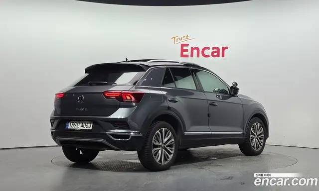 Volkswagen T-Roc 2022 2.0 автомат (гидро), миниатюра 2 Volkswagen T-Roc 2022 2.0 автомат (гидро), миниатюра 2