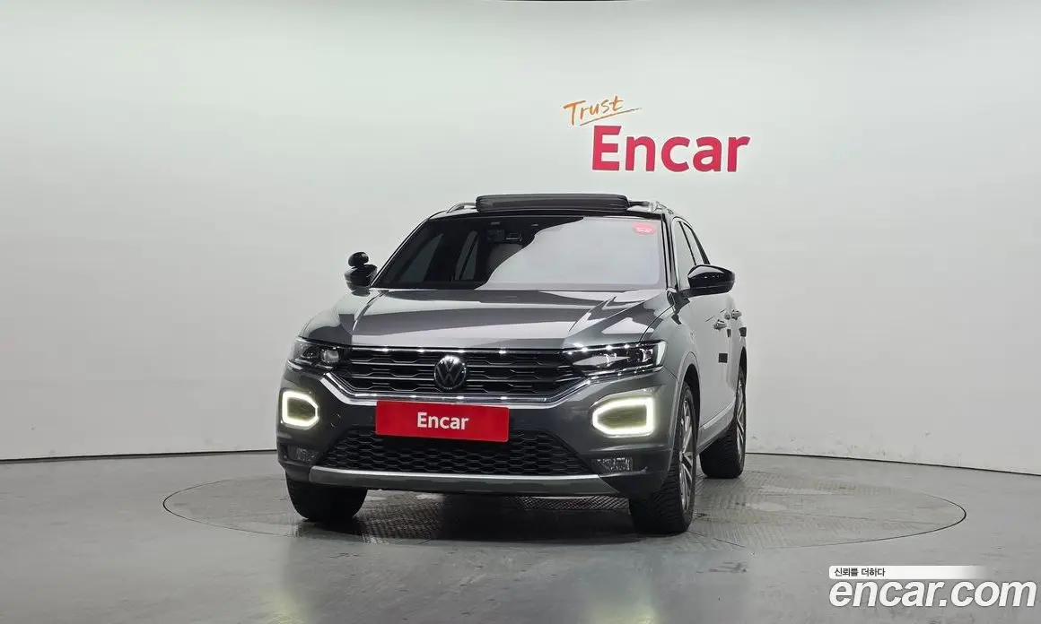 Volkswagen T-Roc 2022 2.0 автомат (гидро), фото 3 Volkswagen T-Roc 2022 2.0 автомат (гидро), фото 3