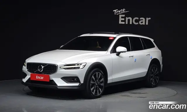 Volvo V60, 2021, 56 681 км Volvo V60, 2021, 56 681 км