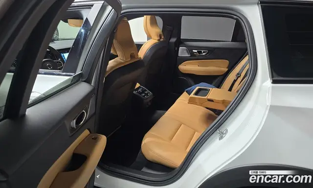 Volvo V60 2021 2.0 автомат (гидро), миниатюра 11 Volvo V60 2021 2.0 автомат (гидро), миниатюра 11