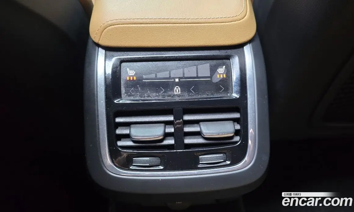 Volvo V60 2021 2.0 автомат (гидро), фото 17 Volvo V60 2021 2.0 автомат (гидро), фото 17