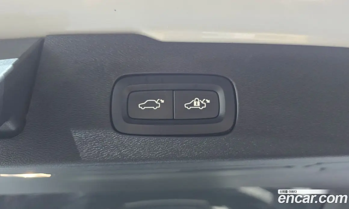 Volvo V60 2021 2.0 автомат (гидро), фото 20 Volvo V60 2021 2.0 автомат (гидро), фото 20