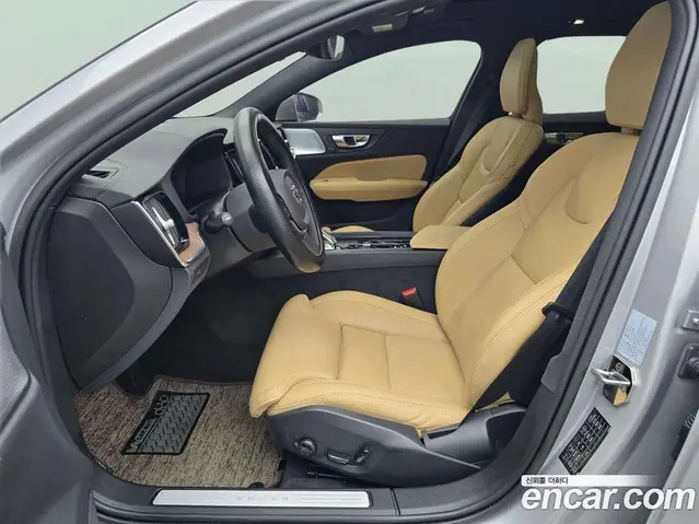 Volvo V60 2023 2.0 автомат (гидро), миниатюра 11