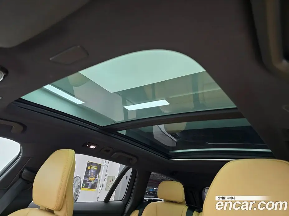 Volvo V60 2023 2.0 автомат (гидро), фото 18