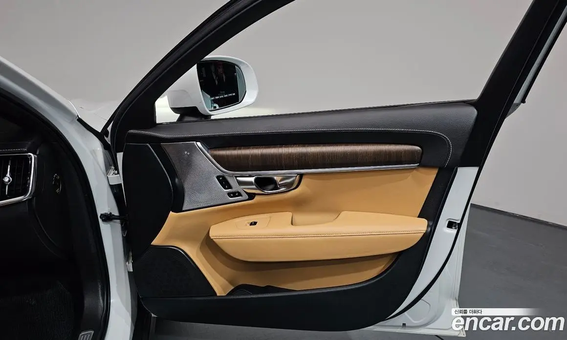 Volvo V90 2021 2.0 автомат (гидро), фото 13