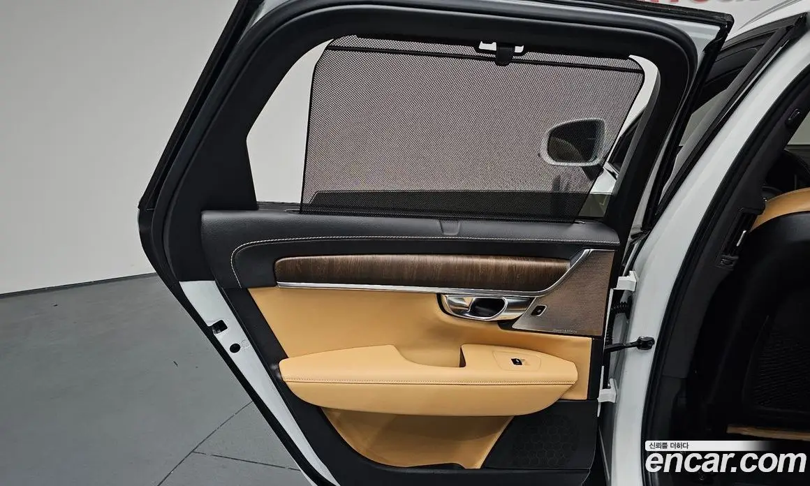 Volvo V90 2021 2.0 автомат (гидро), фото 14
