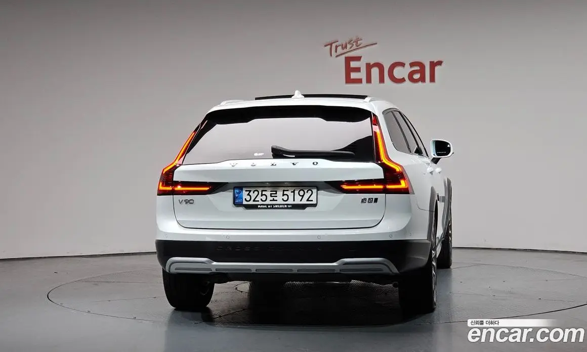 Volvo V90 2021 2.0 автомат (гидро), фото 3