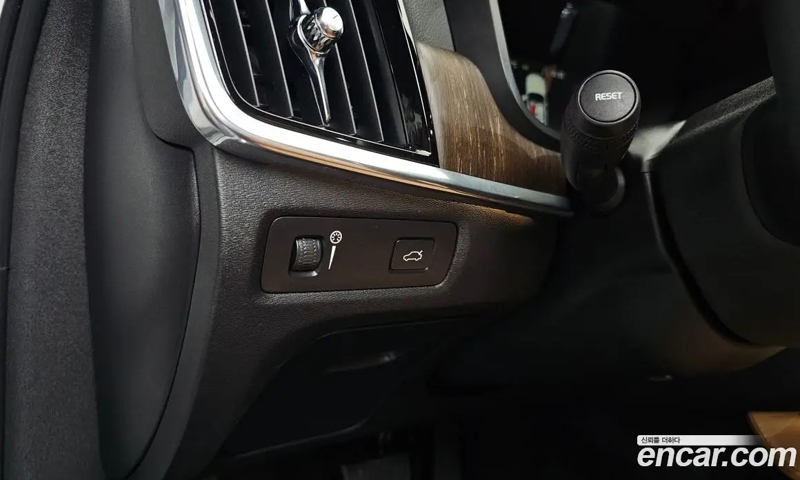 Volvo V90 2021 2.0 автомат (гидро), фото 36