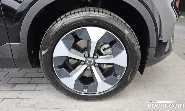 Volvo XC40 2025 2.0 автомат (гидро), миниатюра 7 Volvo XC40 2025 2.0 автомат (гидро), миниатюра 7