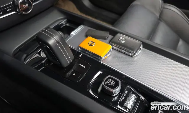 Volvo XC60 2021 2.0 автомат (гидро), миниатюра 12
