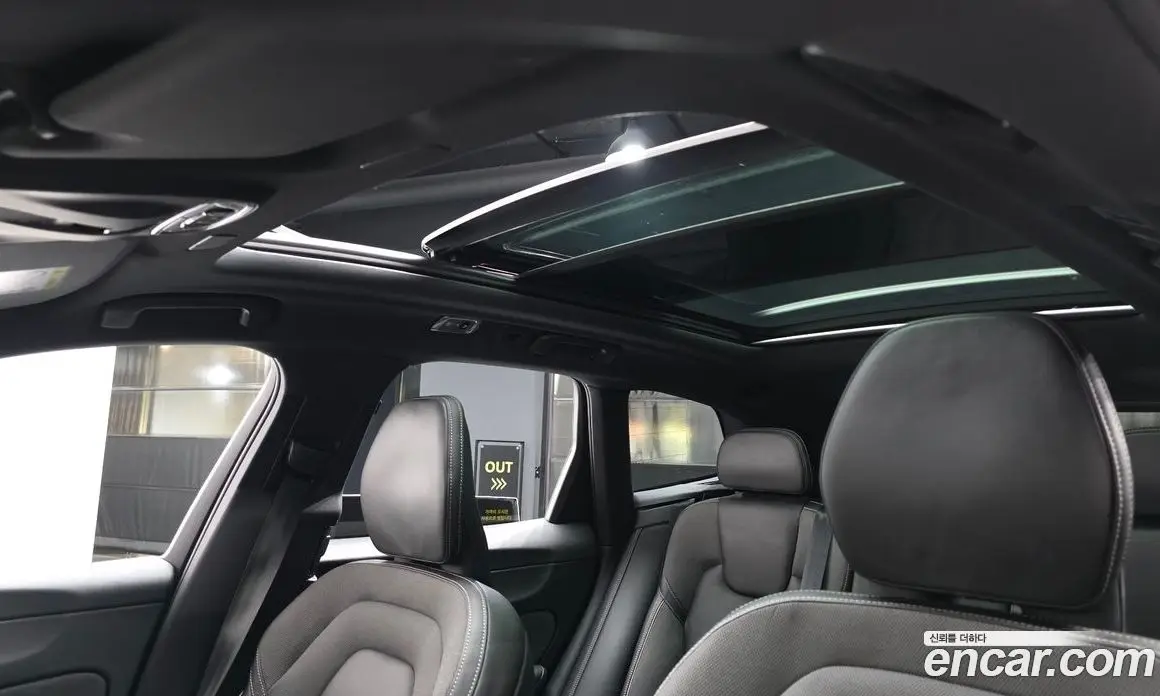 Volvo XC60 2021 2.0 автомат (гидро), фото 24 Volvo XC60 2021 2.0 автомат (гидро), фото 24