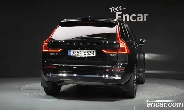 Volvo XC60 2022 2.0 автомат (гидро), миниатюра 4 Volvo XC60 2022 2.0 автомат (гидро), миниатюра 4