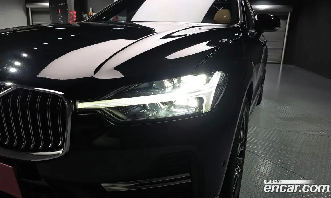 Volvo XC60 2022 2.0 автомат (гидро), фото 8 Volvo XC60 2022 2.0 автомат (гидро), фото 8