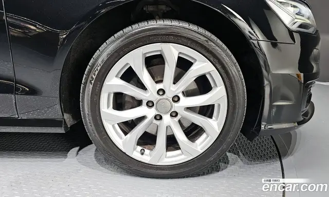 Audi A6 2016 2.0 автомат (гидро), миниатюра 5 Audi A6 2016 2.0 автомат (гидро), миниатюра 5