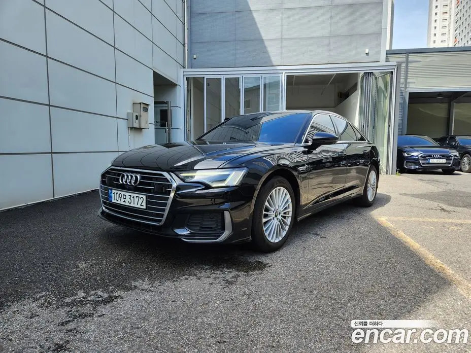 Audi A6 2021 2.0 автомат (гидро), фото 1 Audi A6 2021 2.0 автомат (гидро), фото 1