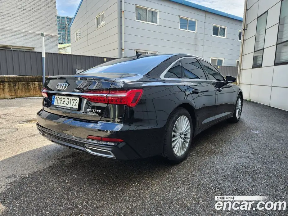 Audi A6 2021 2.0 автомат (гидро), фото 2 Audi A6 2021 2.0 автомат (гидро), фото 2