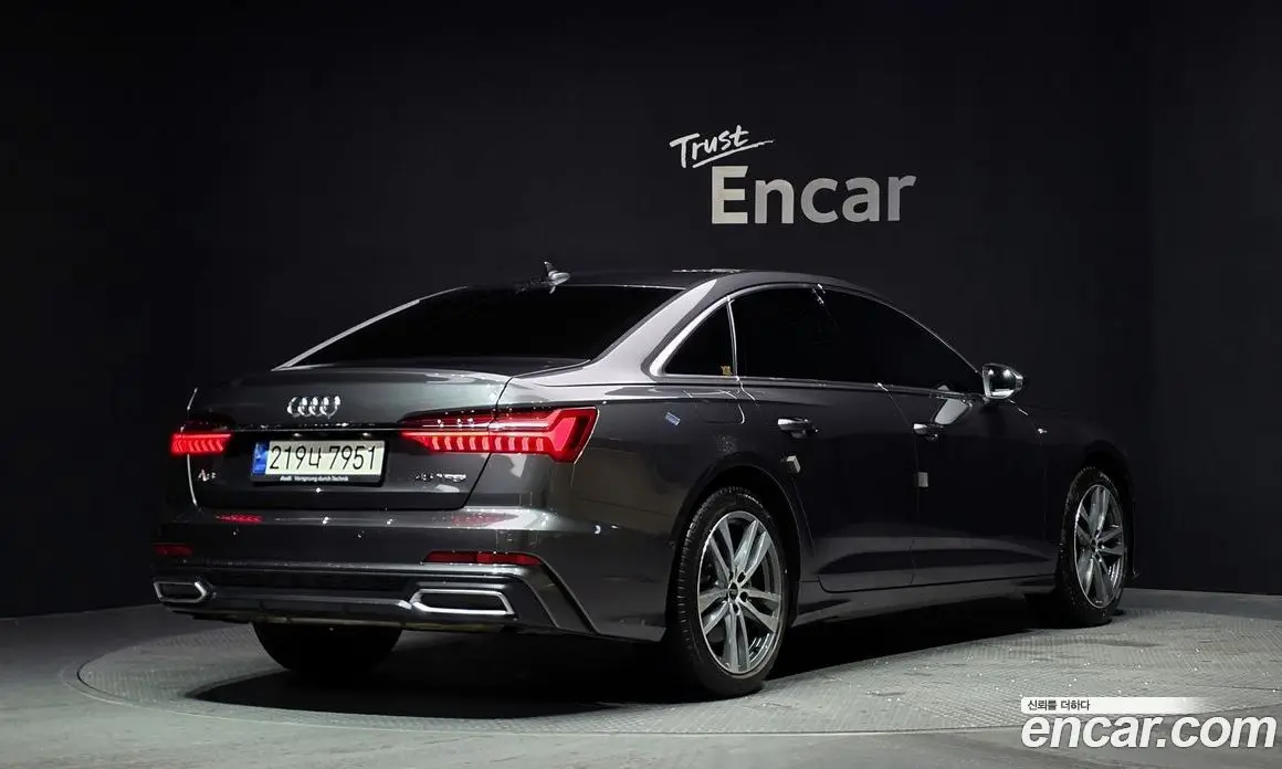 Audi A6 2022 2.0 автомат (гидро), фото 1 Audi A6 2022 2.0 автомат (гидро), фото 1