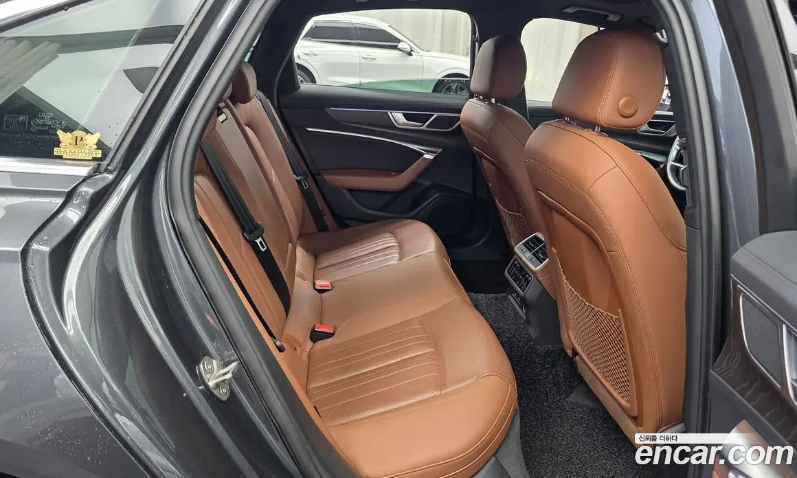 Audi A6 2022 2.0 автомат (гидро), фото 17 Audi A6 2022 2.0 автомат (гидро), фото 17