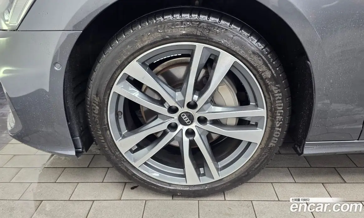 Audi A6 2022 2.0 автомат (гидро), фото 4 Audi A6 2022 2.0 автомат (гидро), фото 4
