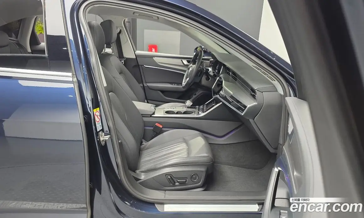 Audi A6 2022 2.0 автомат (гидро), фото 17 Audi A6 2022 2.0 автомат (гидро), фото 17