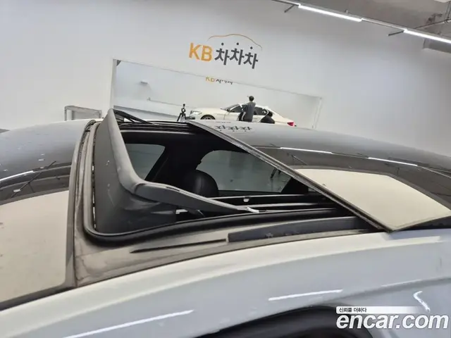 Audi A6 2023 2.0 автомат (гидро), миниатюра 12