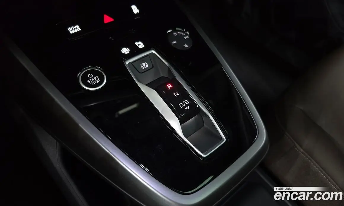 Audi Q4 e-tron 2026 0.2 автомат (гидро), фото 11 Audi Q4 e-tron 2026 0.2 автомат (гидро), фото 11