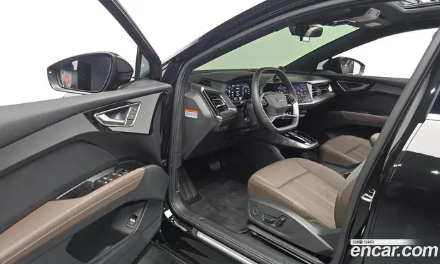 Audi Q4 e-tron 2026 0.2 автомат (гидро), миниатюра 12