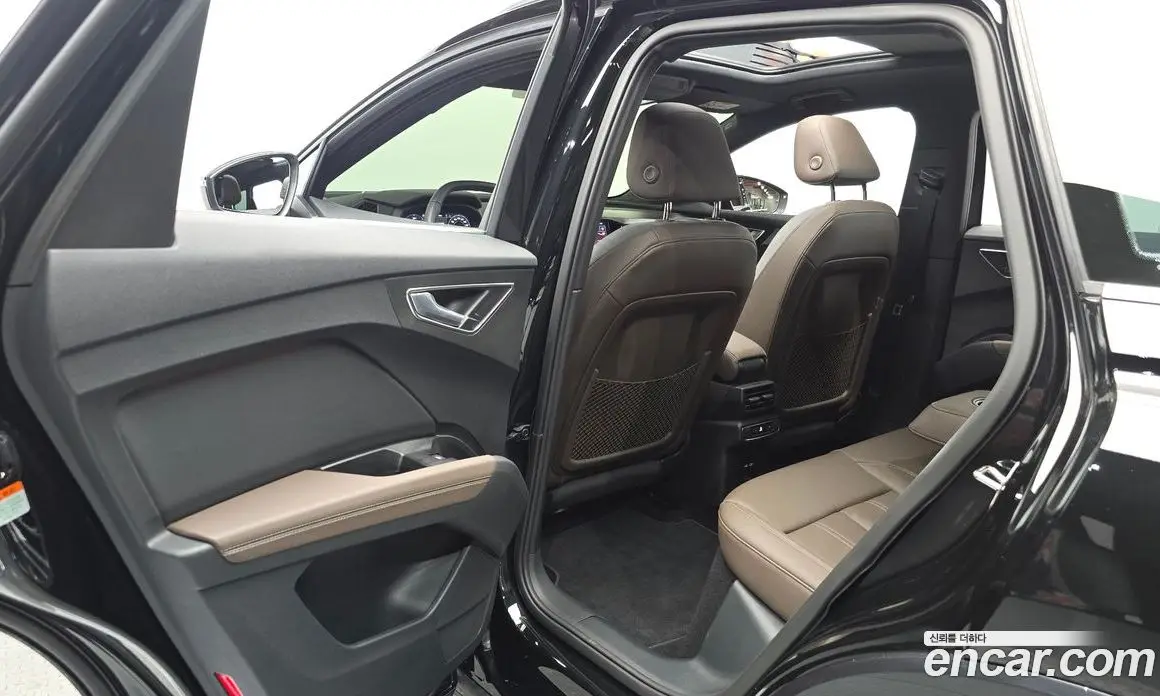 Audi Q4 e-tron 2026 0.2 автомат (гидро), фото 15 Audi Q4 e-tron 2026 0.2 автомат (гидро), фото 15
