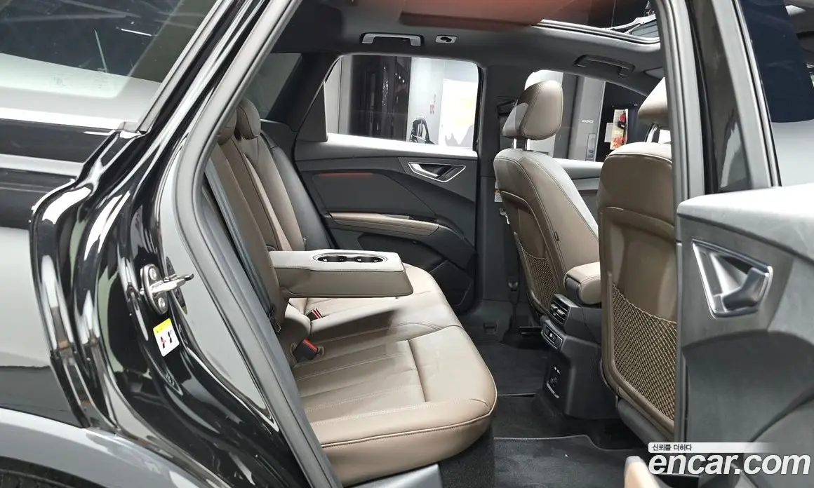 Audi Q4 e-tron 2026 0.2 автомат (гидро), фото 17 Audi Q4 e-tron 2026 0.2 автомат (гидро), фото 17