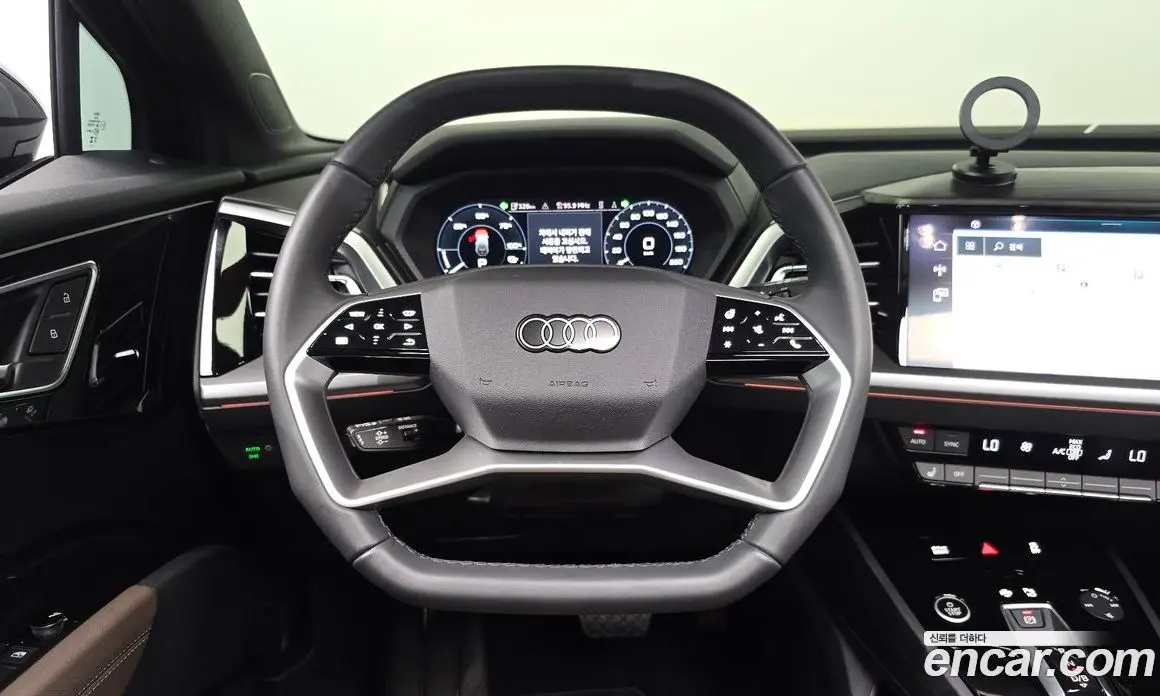 Audi Q4 e-tron 2026 0.2 автомат (гидро), фото 18 Audi Q4 e-tron 2026 0.2 автомат (гидро), фото 18