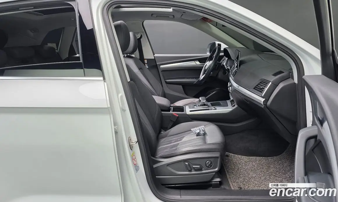 Audi Q5 2021 2.0 автомат (гидро), фото 16